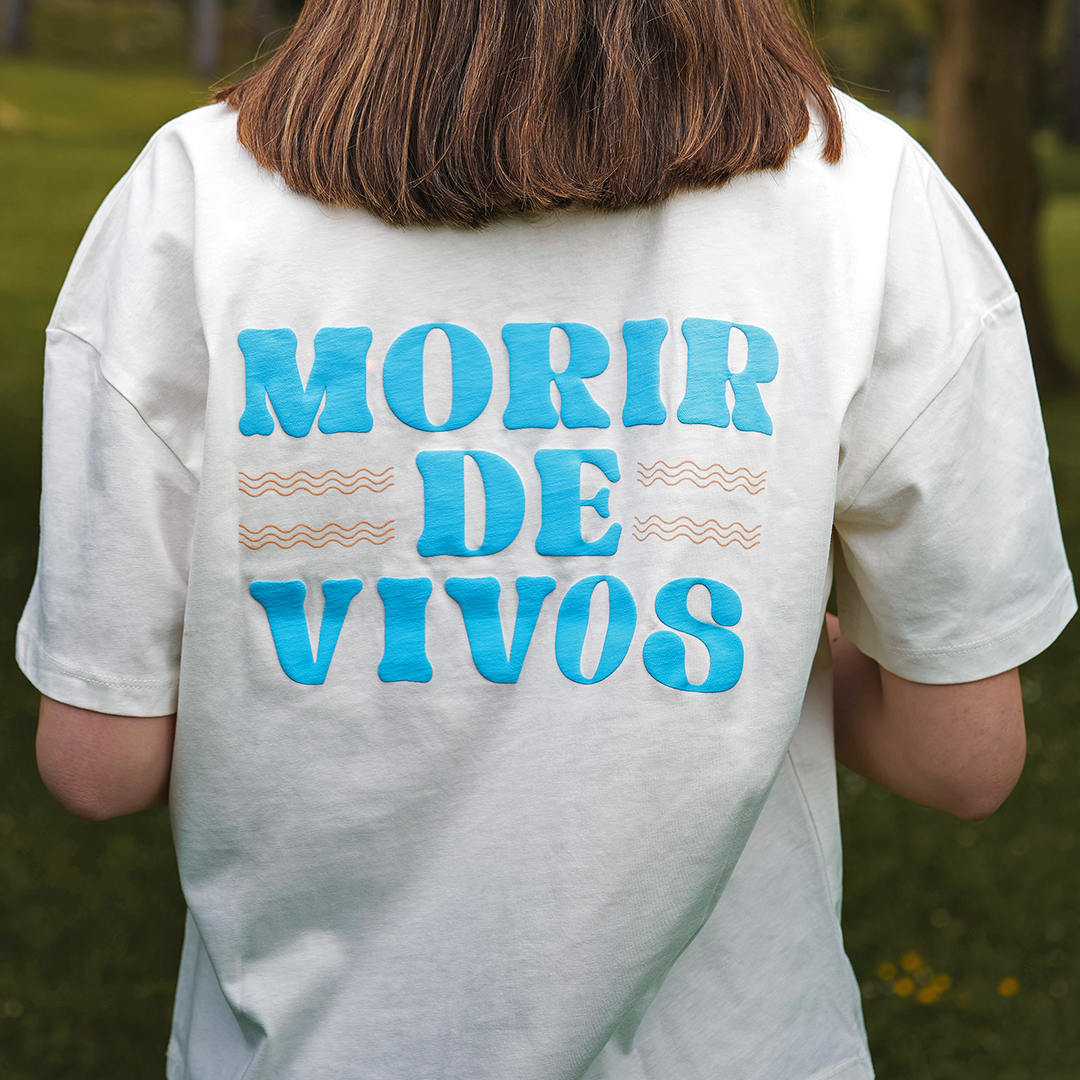 Camiseta Boxy Morir de Vivos - Chica