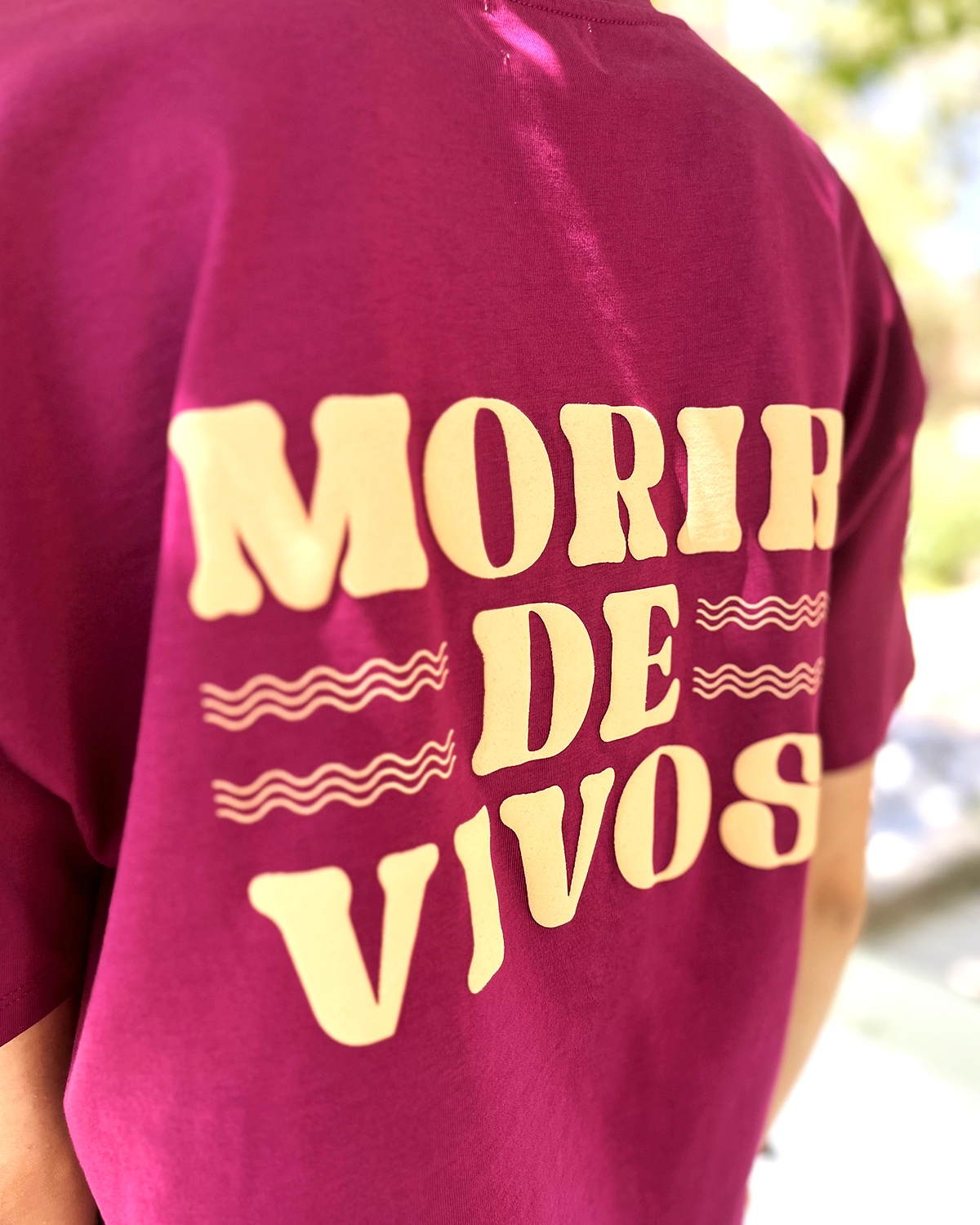 Camiseta Boxy Morir de Vivos - Chica