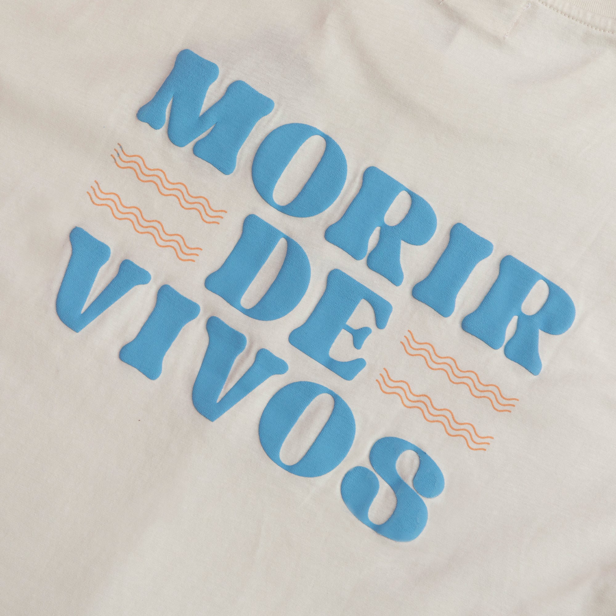 Camiseta Boxy Morir de Vivos - Chica