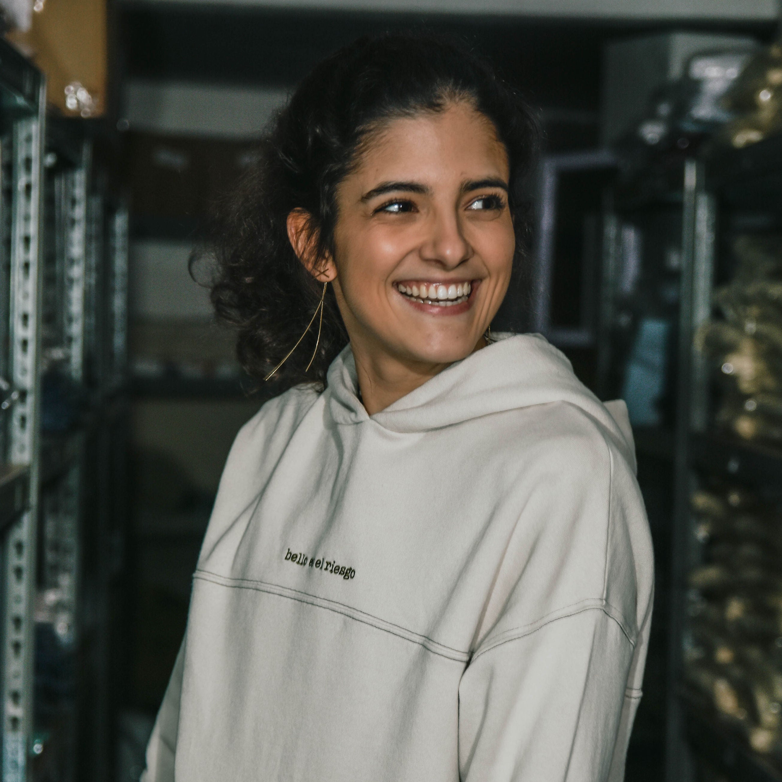 Sudadera Bello es el Riesgo